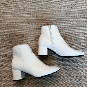 BAMBOO White Ankle Booties